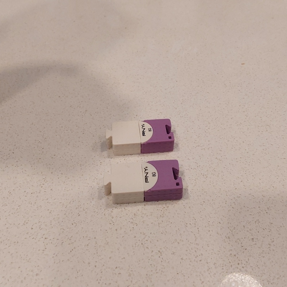 PNY Puzzle 8GB USB